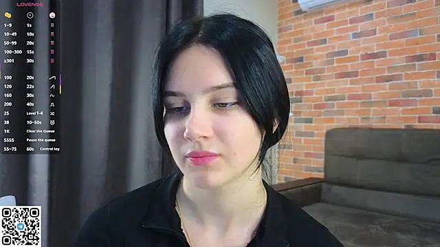 EnricaElis online show from September 2025 08:30:02 PM