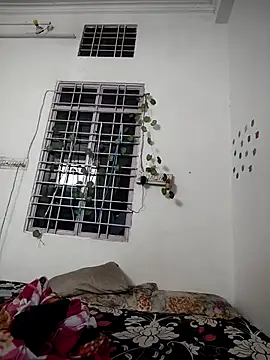 HOTSEXY KAVYA online show from March 2026 04:48:01 AM