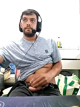 ghostfu1996 online show from April 2026 06:36:02 PM