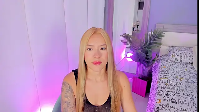 Snapshot of LexxyBunny_ chatting on October 2025 11:31:01 AM LexxyBunny online show from October 2025 11:31:01 AM