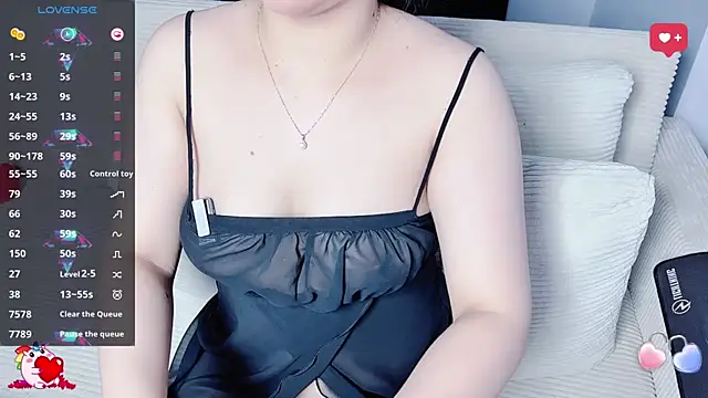 BabeFaceless online show from May 2026 11:00:02 PM