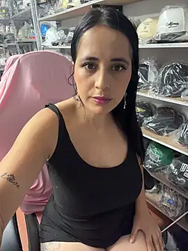 GiaDuque online show from March 2026 11:13:01 AM