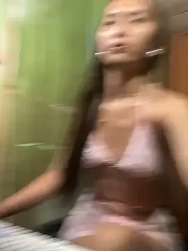 Snapshot of asian_petit69 chatting on October 2025 01:00:02 PM asian petit69 online show from October 2025 01:00:02 PM