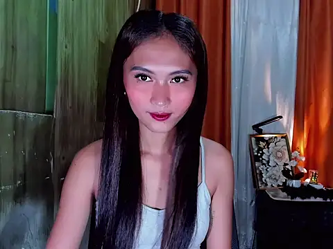 Snapshot of asian_petit69 chatting on December 2025 05:06:02 AM asian petit69 online show from December 2025 05:06:02 AM