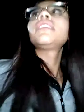 Snapshot of SofieLove_01 chatting on December 2025 10:13:01 AM SofieLove 01 online show from December 2025 10:13:01 AM