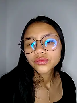 Snapshot of SofieLove_01 chatting on February 2026 07:45:02 AM SofieLove 01 online show from February 2026 07:45:02 AM