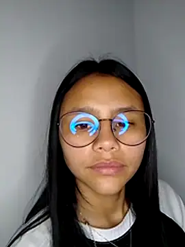 Snapshot of SofieLove_01 chatting on February 2026 07:58:02 AM SofieLove 01 online show from February 2026 07:58:02 AM