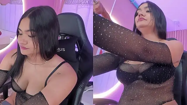 noa moon online show from November 2025 07:37:01 PM