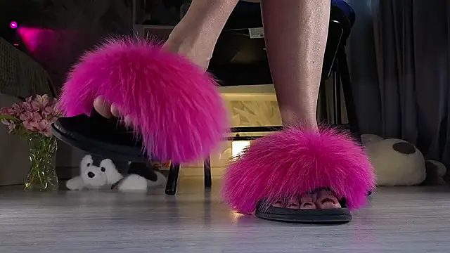 Feet Heelss online show from January 2026 10:42:02 AM