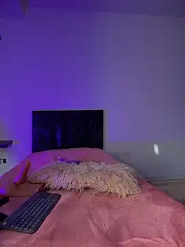 Sasha-Bloom online show from May 2026 06:37:02 PM