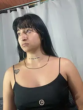 EVAH LEE  online show from February 2026 05:01:02 AM