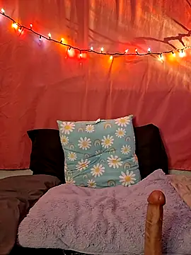 PeachyAriel online show from October 2025 01:16:01 AM