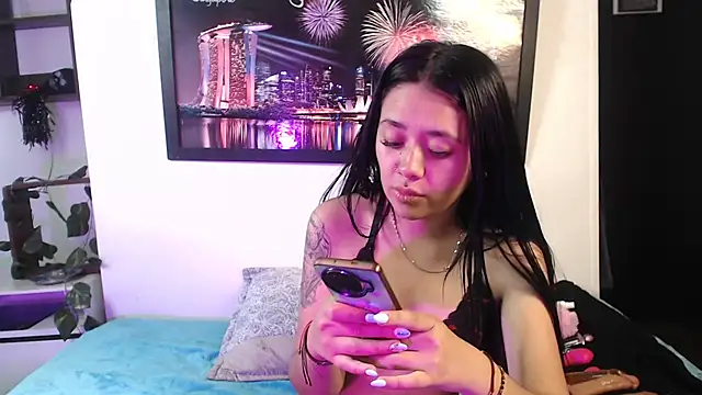 Snapshot of hellenngp chatting on November 2025 07:48:02 PM hellenngp online show from November 2025 07:48:02 PM