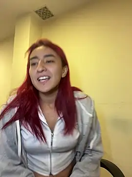 JuliethaDemon  online show from March 2026 01:33:01 PM