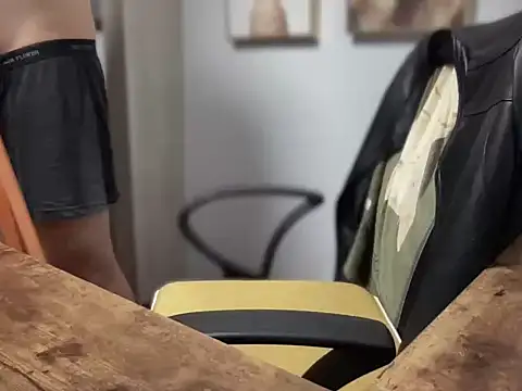 Snapshot of Kumamon518 chatting on April 2026 10:59:01 AM Kumamon518 online show from April 2026 10:59:01 AM