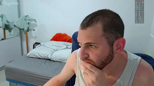 Snapshot of raynstars chatting on November 2025 03:33:01 PM raynstars online show from November 2025 03:33:01 PM