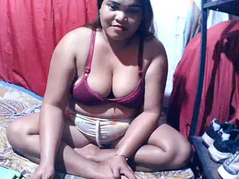 Snapshot of 33mango chatting on January 2026 05:17:02 PM 33mango online show from January 2026 05:17:02 PM