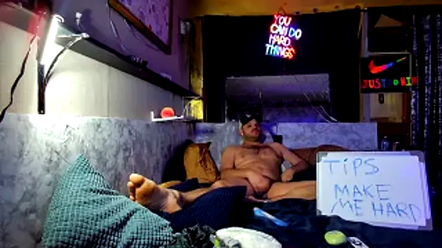 Xstumpy online show from April 2026 10:48:01 PM