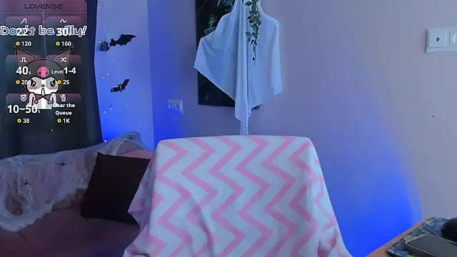 Sophie SkyAngel online show from October 2025 09:00:02 PM