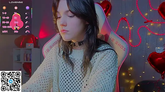 Snapshot of Sophie_SkyAngel chatting on February 2026 12:26:02 AM Sophie SkyAngel online show from February 2026 12:26:02 AM