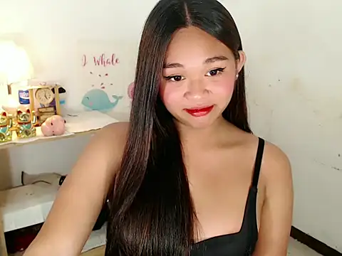 Malia cummer online show from October 2025 08:51:01 PM