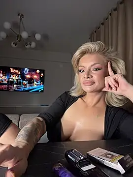 Snapshot of BOO_D chatting on January 2026 08:56:01 PM BOO D online show from January 2026 08:56:01 PM