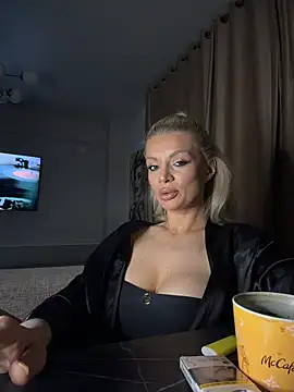 Snapshot of BOO_D chatting on February 2026 07:41:02 PM BOO D online show from February 2026 07:41:02 PM