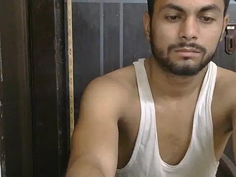 ursdreamperson online show from May 2026 01:00:01 AM