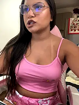 Snapshot of AngelBrazil_Ofc chatting on December 2025 06:49:01 PM AngelBrazil Ofc online show from December 2025 06:49:01 PM