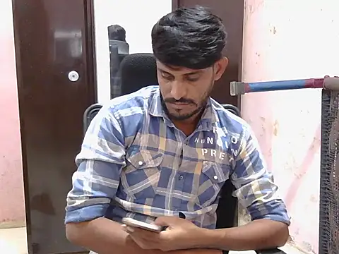 krishjaat43 online show from November 2025 07:21:01 PM