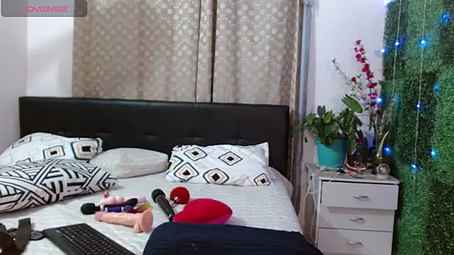 Snapshot of angelly__kate chatting on September 2025 12:55:01 AM angelly kate online show from September 2025 12:55:01 AM