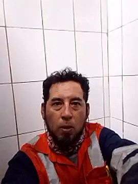 Snapshot of Lujor chatting on January 2026 12:13:01 AM Lujor online show from January 2026 12:13:01 AM