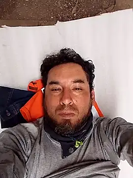 Snapshot of Lujor chatting on January 2026 05:51:02 PM Lujor online show from January 2026 05:51:02 PM