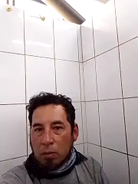 Snapshot of Lujor chatting on January 2026 04:33:01 PM Lujor online show from January 2026 04:33:01 PM