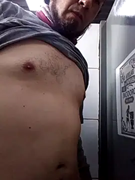 Snapshot of Lujor chatting on February 2026 03:15:02 PM Lujor online show from February 2026 03:15:02 PM