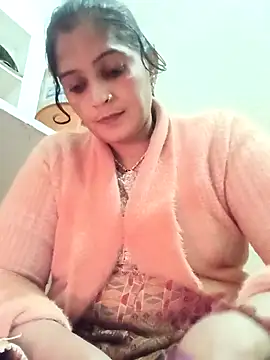 Snapshot of Chhaya_hot chatting on December 2025 03:31:01 PM Chhaya hot online show from December 2025 03:31:01 PM