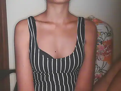 Snapshot of Ankita_Chandel chatting on December 2025 05:45:02 AM Ankita Chandel online show from December 2025 05:45:02 AM