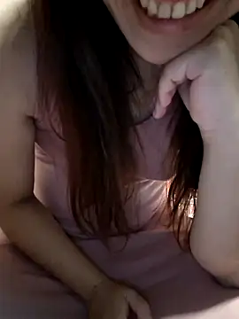 Snapshot of hihiakiko chatting on October 2025 03:13:01 PM hihiakiko online show from October 2025 03:13:01 PM