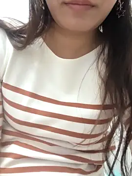 Snapshot of hihiakiko chatting on October 2025 03:52:02 AM hihiakiko online show from October 2025 03:52:02 AM