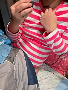 Snapshot of hihiakiko chatting on January 2026 03:06:01 PM hihiakiko online show from January 2026 03:06:01 PM