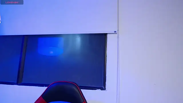 Snapshot of Hell_Girll_ chatting on September 2025 03:50:02 AM Hell Girll online show from September 2025 03:50:02 AM