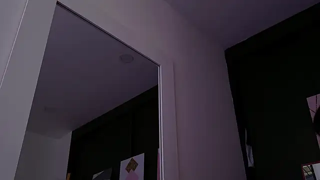 CriistallMuller online show from September 2025 05:49:01 PM