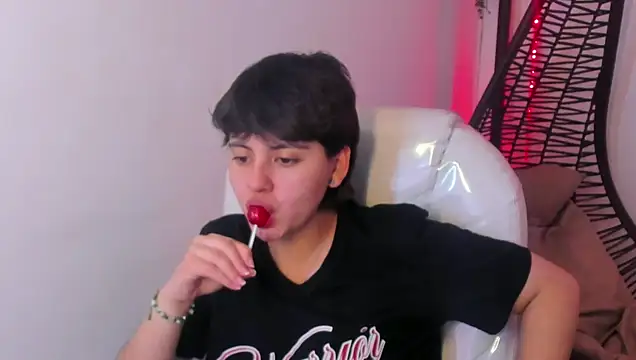 Nathaly ds online show from April 2026 04:42:02 PM