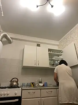 Kiravix online show from October 2025 03:35:02 PM