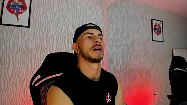 dylan jacobx online show from November 2025 03:05:02 AM