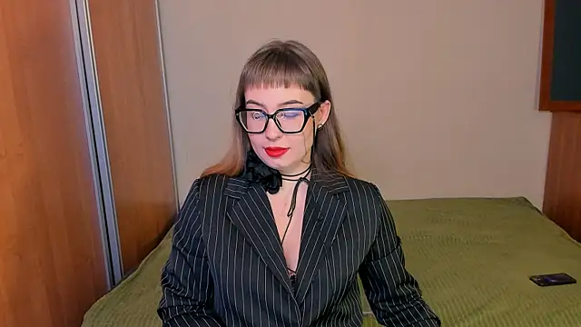 just fucked777 online show from November 2025 12:33:01 AM