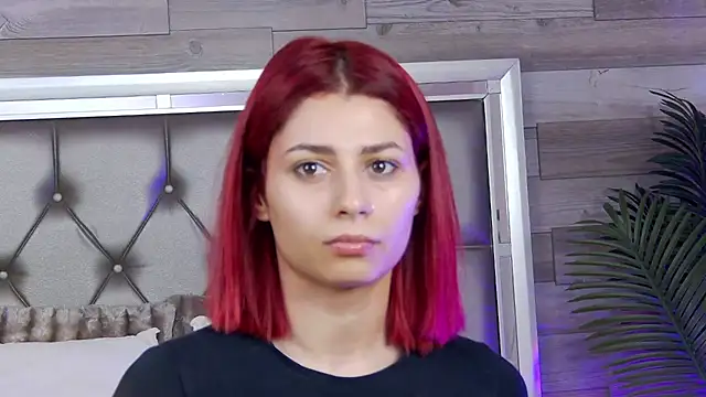 LunaHart online show from February 2026 05:17:01 AM