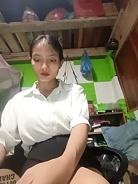 Snapshot of tdtd98 chatting on October 2025 08:11:02 AM tdtd98 online show from October 2025 08:11:02 AM