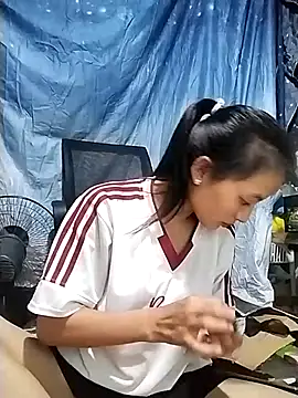 Snapshot of tdtd98 chatting on October 2025 03:34:01 PM tdtd98 online show from October 2025 03:34:01 PM