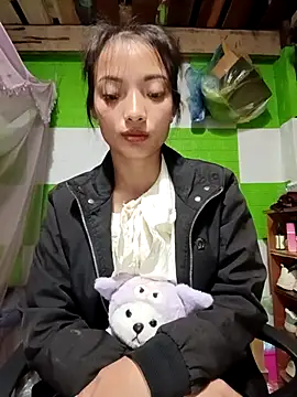 Snapshot of tdtd98 chatting on October 2025 04:51:02 PM tdtd98 online show from October 2025 04:51:02 PM